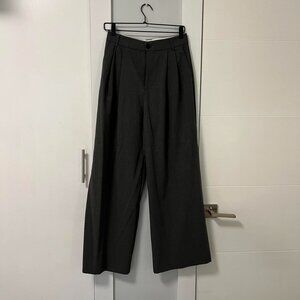 Zara Women's Grey and Black Trousers